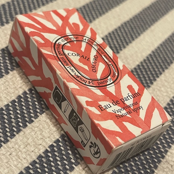 Diptyque Unisex (2ml) Coral Oscuro Eau de Parfum - Picture 2 of 2
